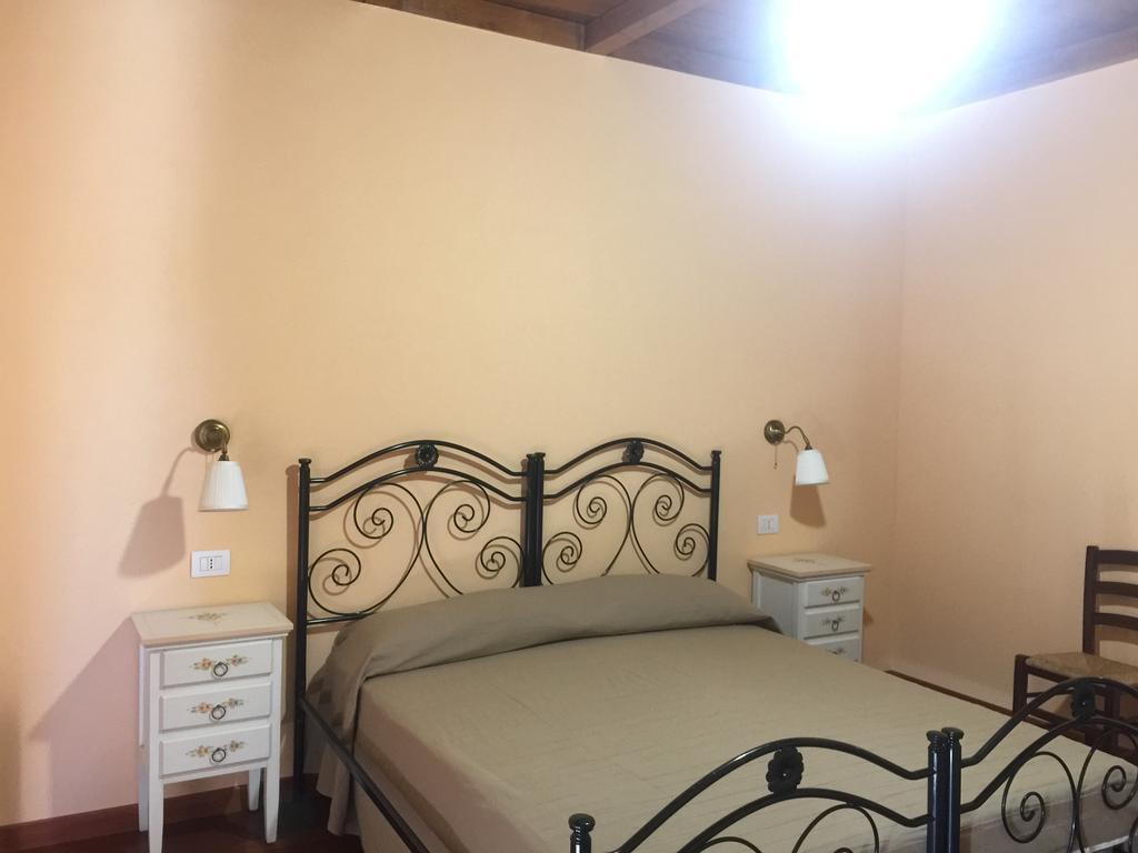 הוילה Toritto Agriturismo Armienti מראה חיצוני תמונה
